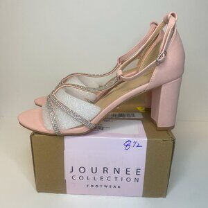 Journee Collection Women's Denali Rhinestone T-Strap Sandals 8.5 New #0006